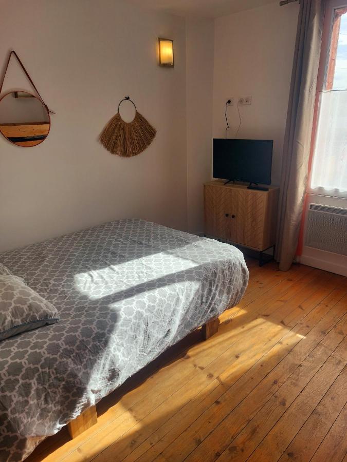 Les Belles Terrasses Dieppe ,3 Appartements , Le Vegetal De 1 A 8 Personnes , Le Tropical De 1 A 6 Personnes , Le Floral Avec Terrasse De 1 A 3 Personnes , Quartier Calme Au Stationnement Gratuit A Cote De L'Avenue Verte Εξωτερικό φωτογραφία