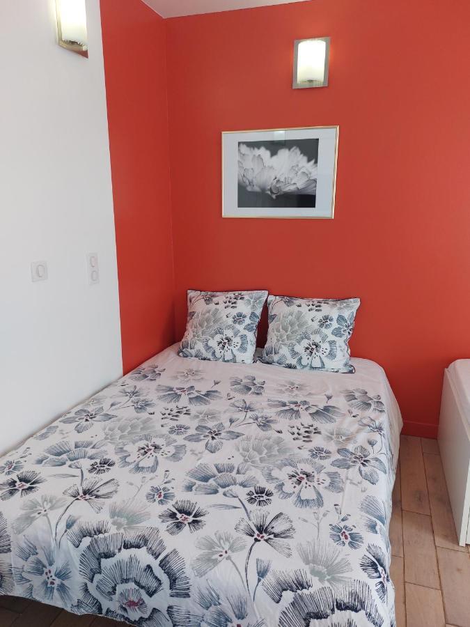 Les Belles Terrasses Dieppe ,3 Appartements , Le Vegetal De 1 A 8 Personnes , Le Tropical De 1 A 6 Personnes , Le Floral Avec Terrasse De 1 A 3 Personnes , Quartier Calme Au Stationnement Gratuit A Cote De L'Avenue Verte Εξωτερικό φωτογραφία