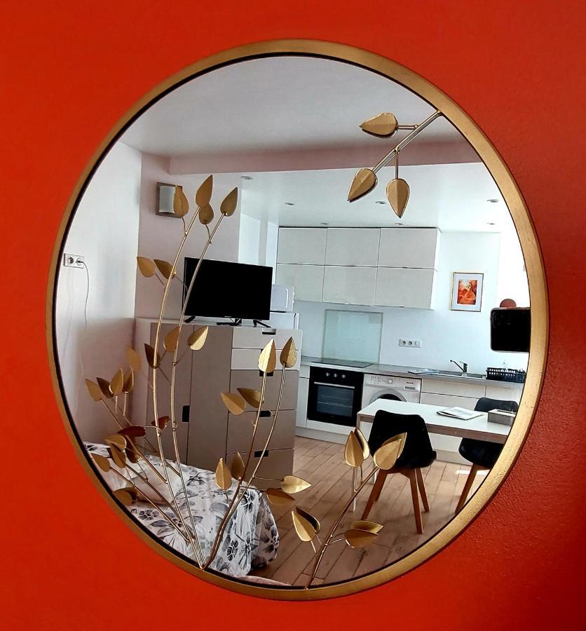 Les Belles Terrasses Dieppe ,3 Appartements , Le Vegetal De 1 A 8 Personnes , Le Tropical De 1 A 6 Personnes , Le Floral Avec Terrasse De 1 A 3 Personnes , Quartier Calme Au Stationnement Gratuit A Cote De L'Avenue Verte Εξωτερικό φωτογραφία