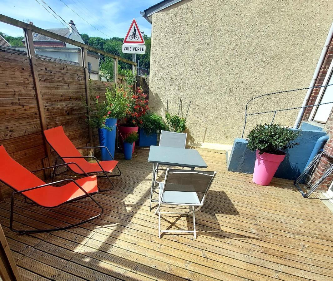 Les Belles Terrasses Dieppe ,3 Appartements , Le Vegetal De 1 A 8 Personnes , Le Tropical De 1 A 6 Personnes , Le Floral Avec Terrasse De 1 A 3 Personnes , Quartier Calme Au Stationnement Gratuit A Cote De L'Avenue Verte Εξωτερικό φωτογραφία